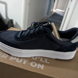 Kizik Women's Prague shoes